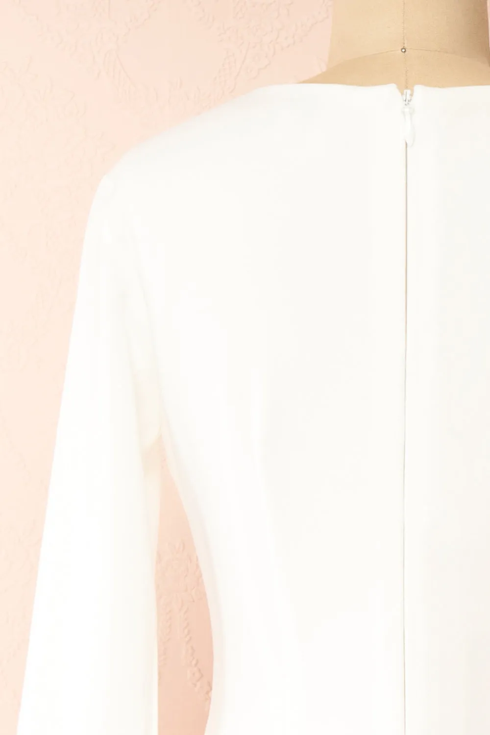Adenia | Short White Long-Sleeved Dress