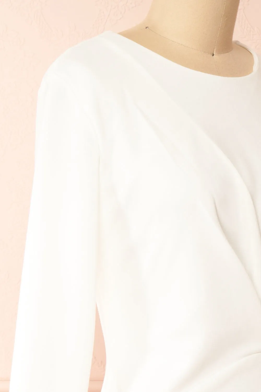 Adenia | Short White Long-Sleeved Dress