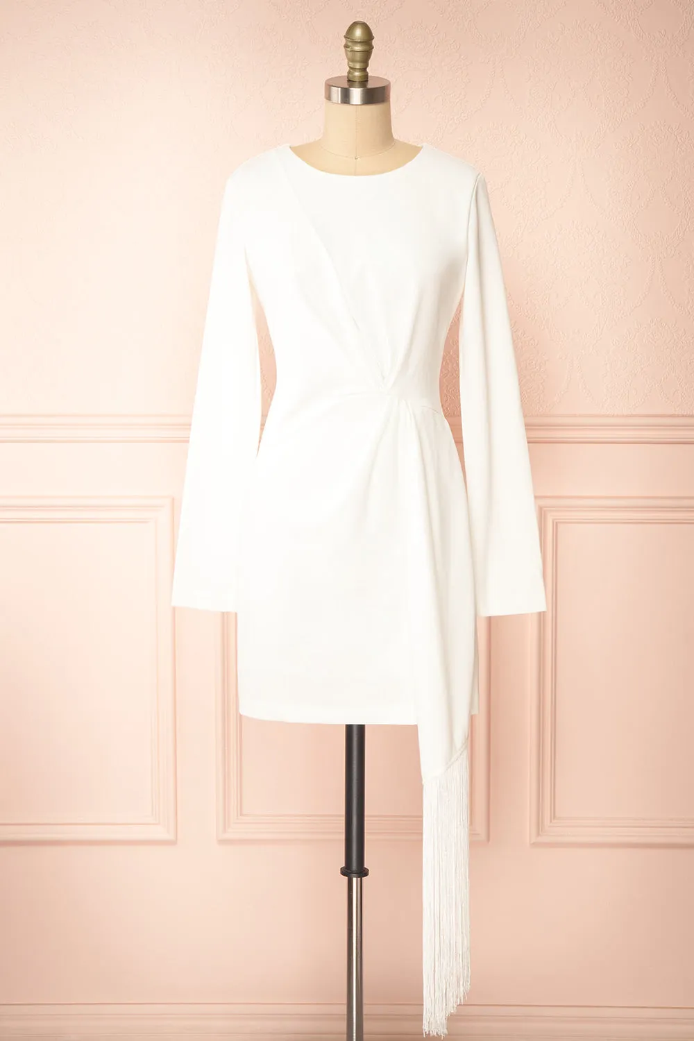 Adenia | Short White Long-Sleeved Dress
