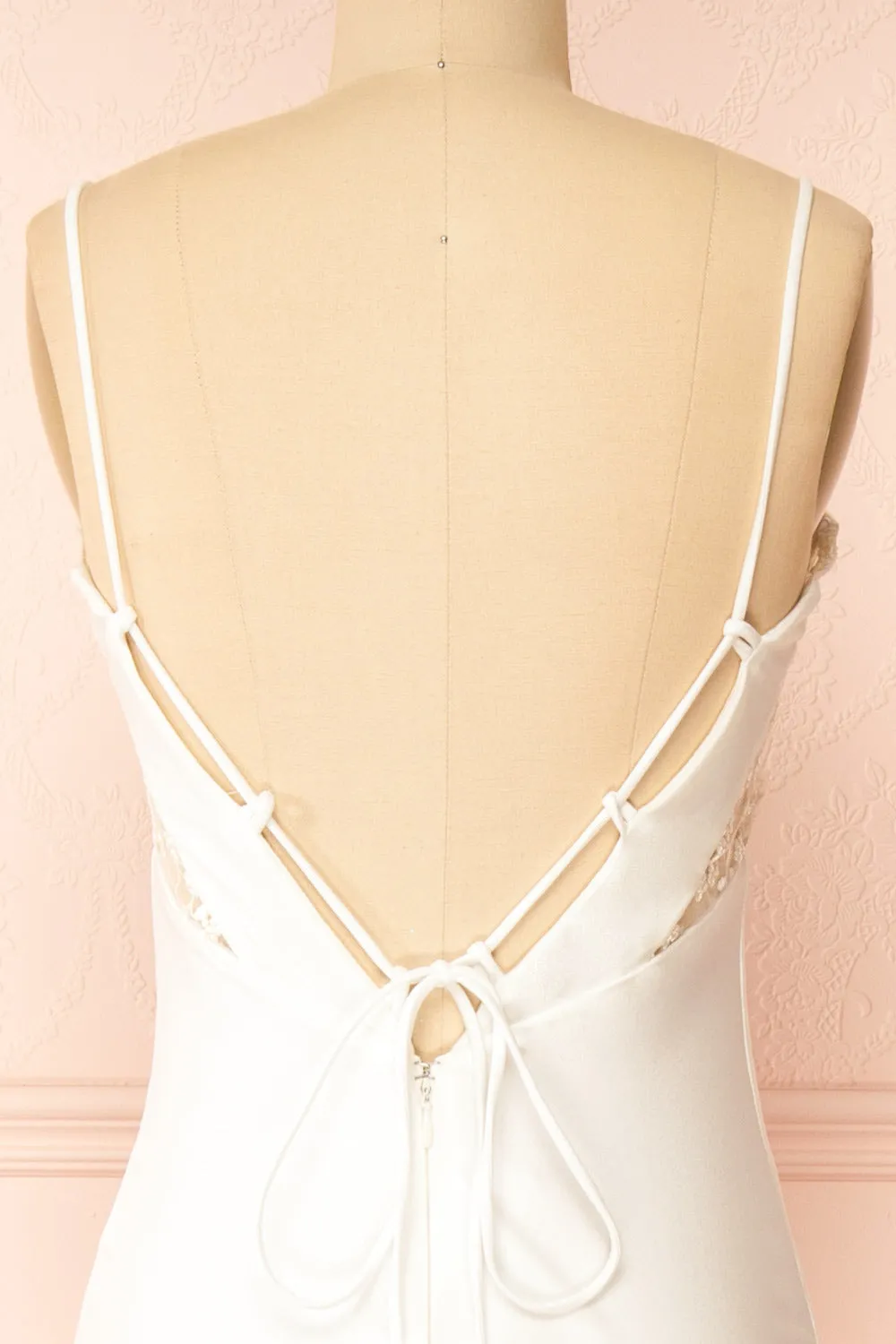 Elaria Ivory | Embroidered Fitted Wedding Dress