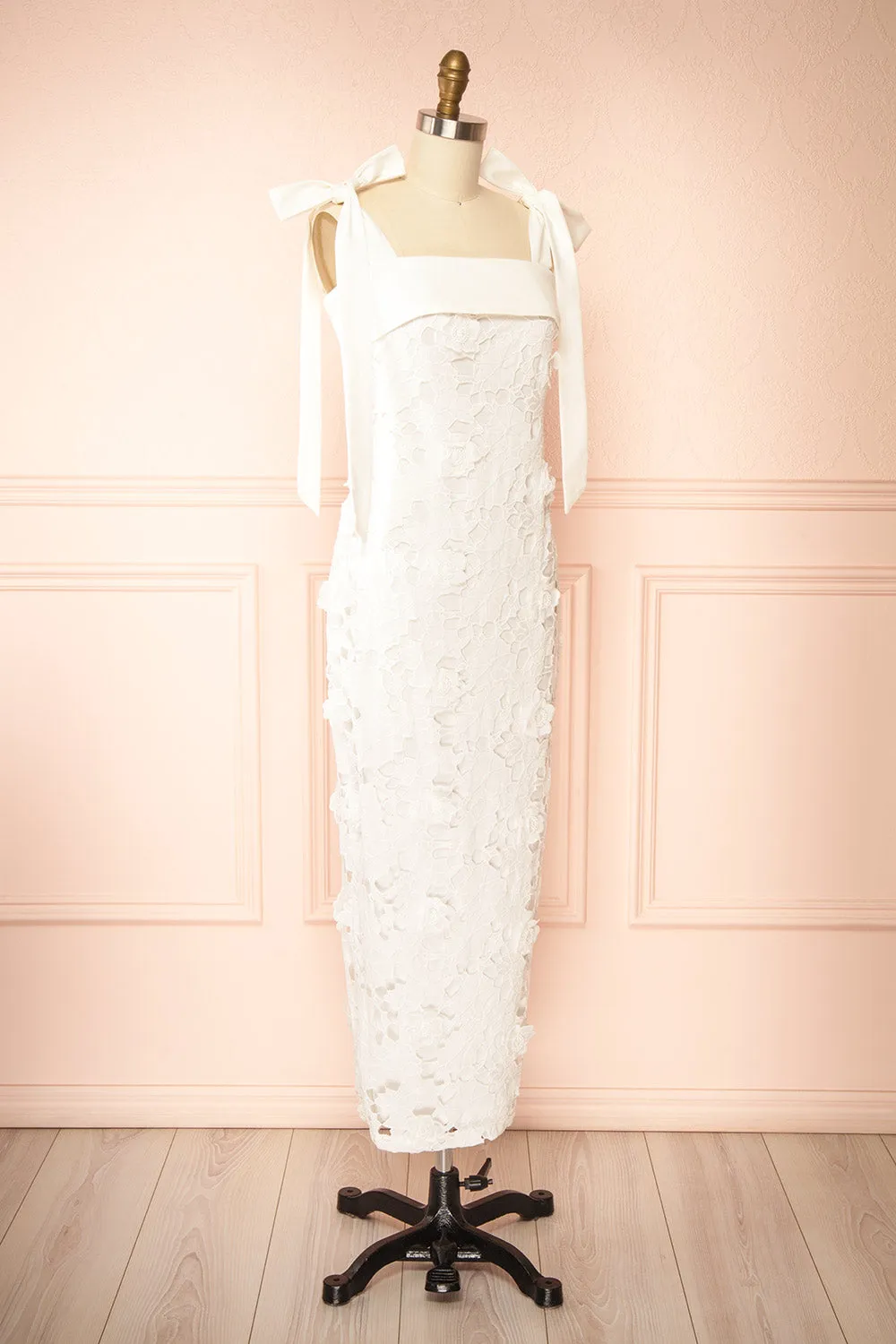 Gulianna | Long White Openwork Lace Dress