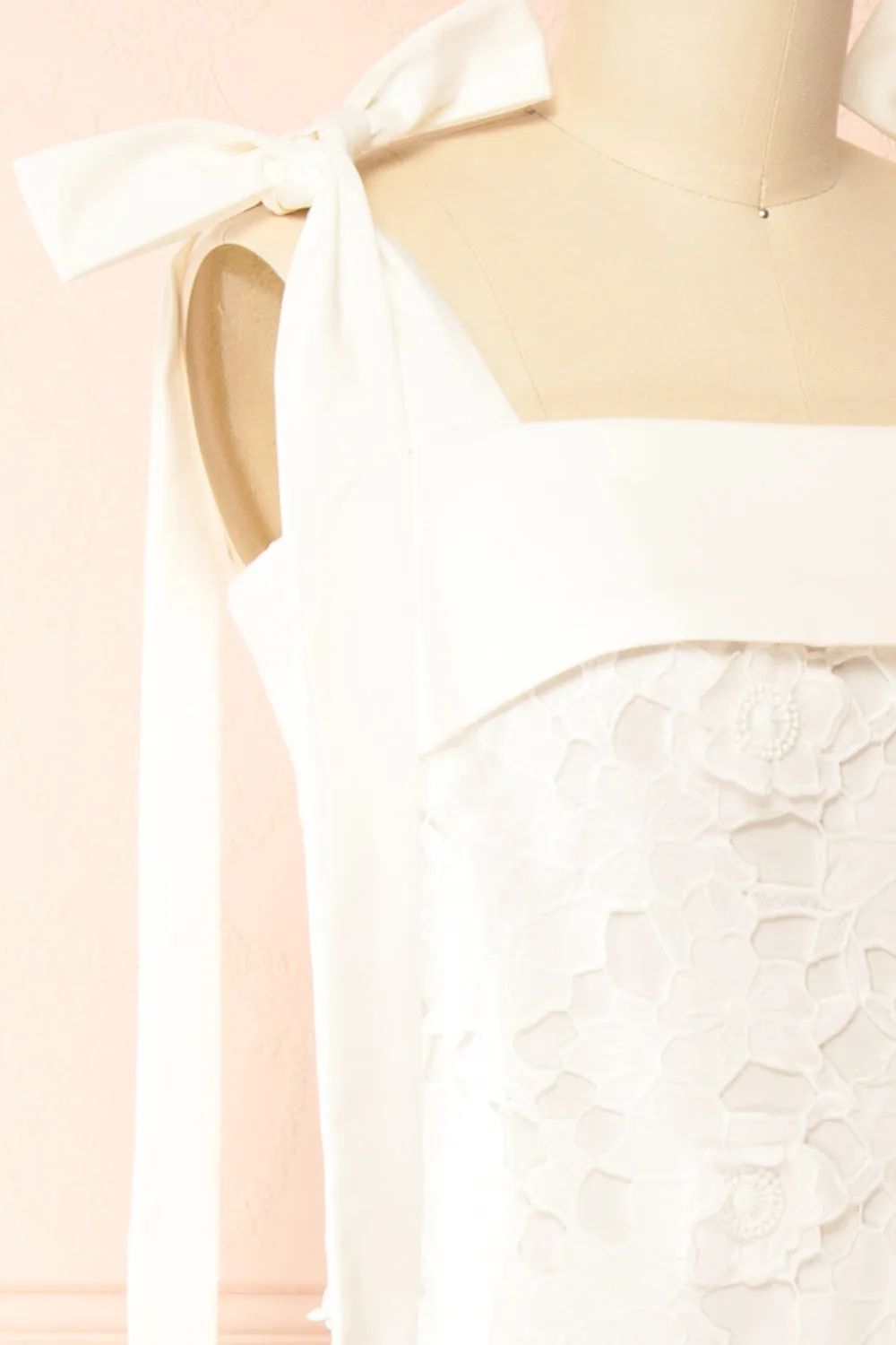 Gulianna | Long White Openwork Lace Dress