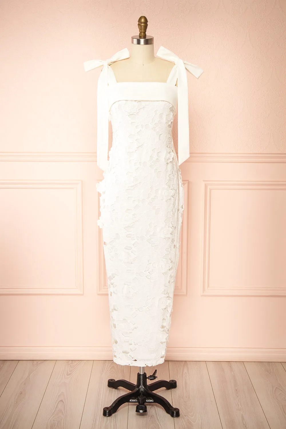 Gulianna | Long White Openwork Lace Dress