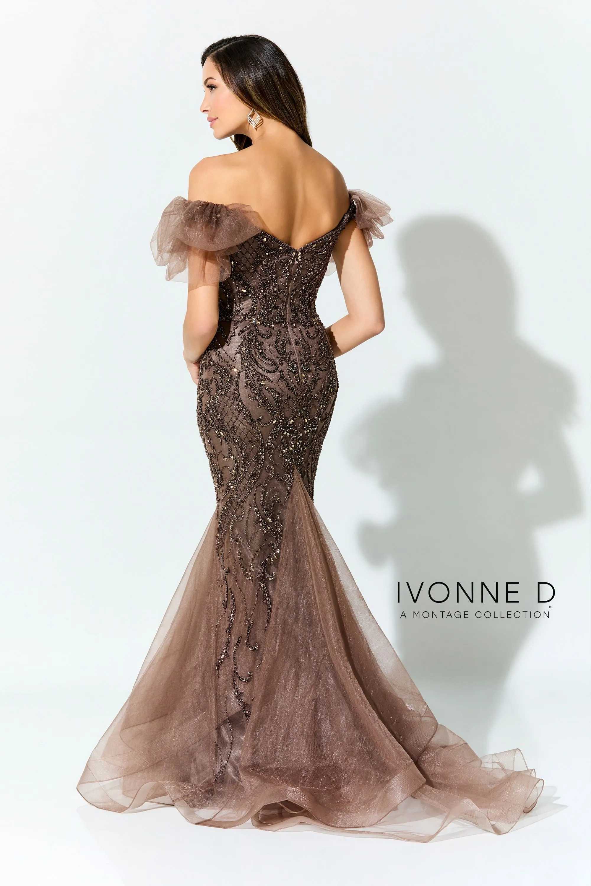 Ivonne D ID926