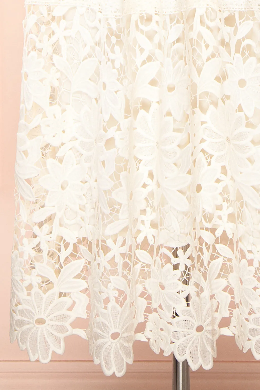 Jacqueline | Embroidered Floral Midi Dress