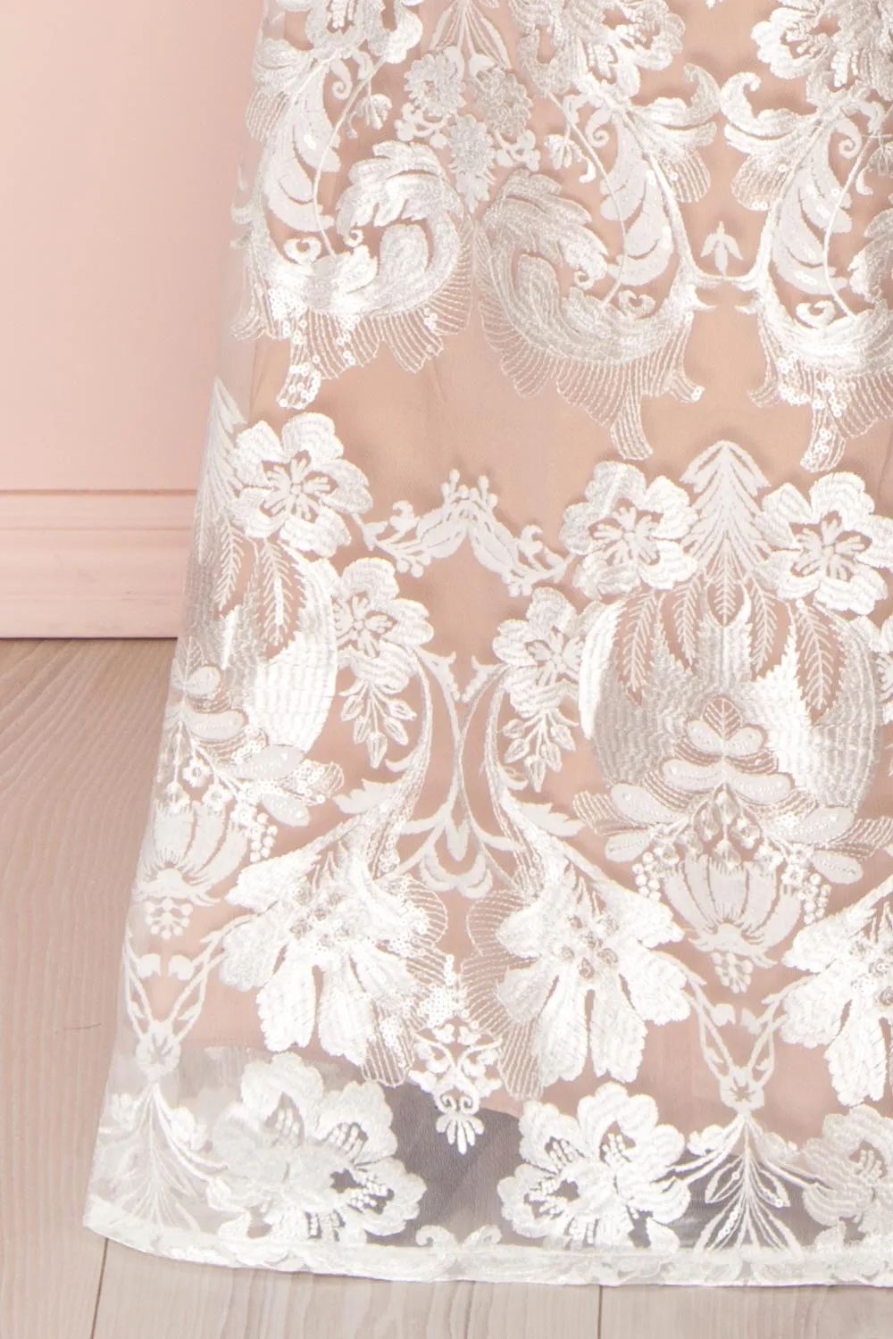 Ladymia | Beige Embroidered Gown