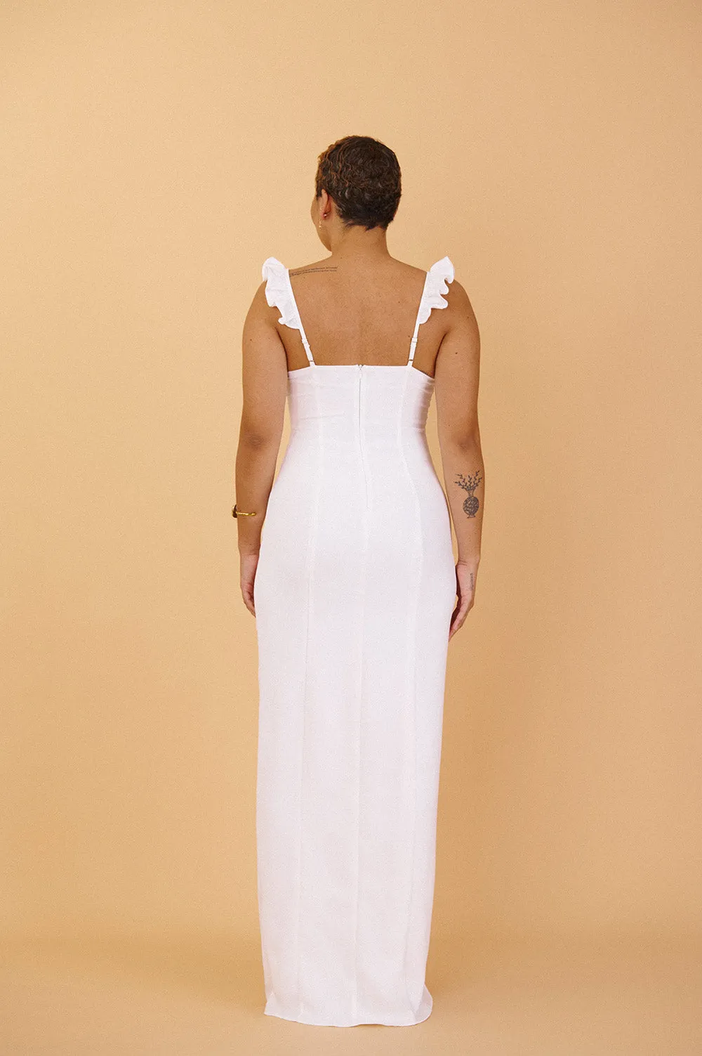 Mia White |Maxi Dress w/ Ruffled Straps