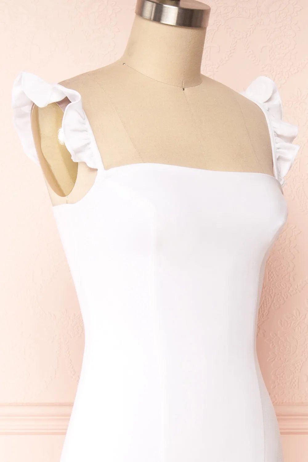 Mia White |Maxi Dress w/ Ruffled Straps