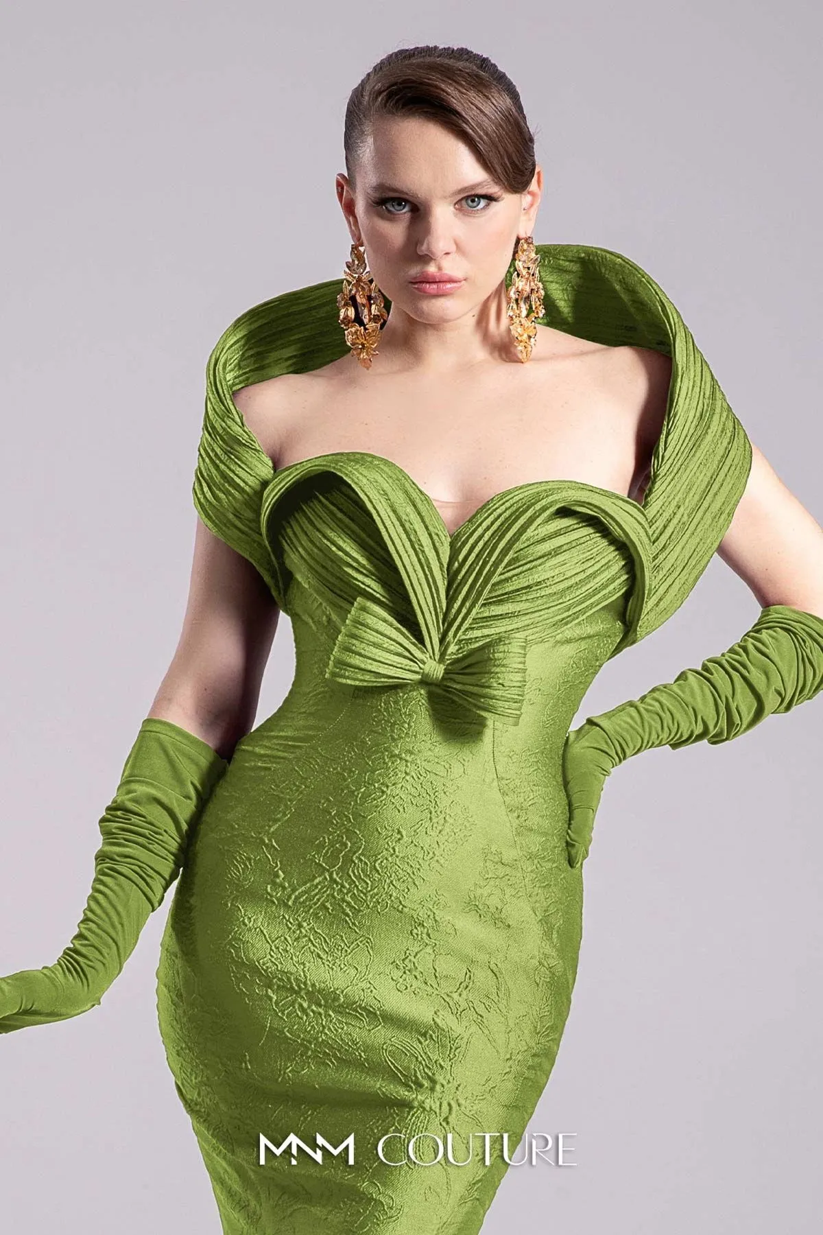 MNM Couture F02901