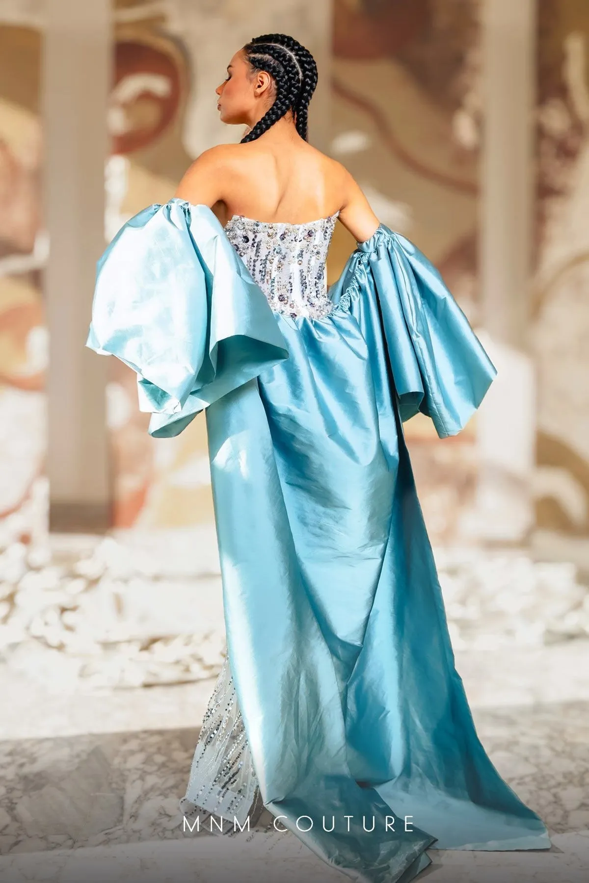 MNM Couture K4174