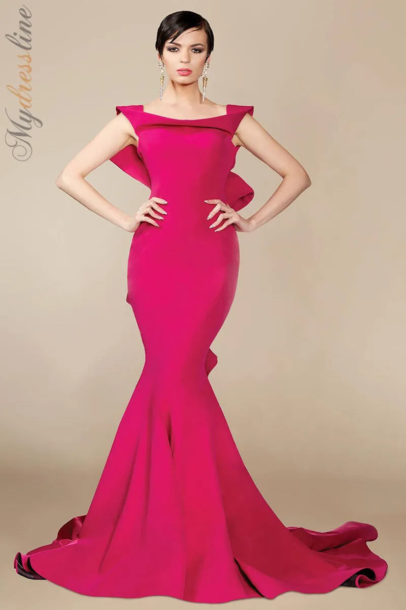 MNM Couture N0145