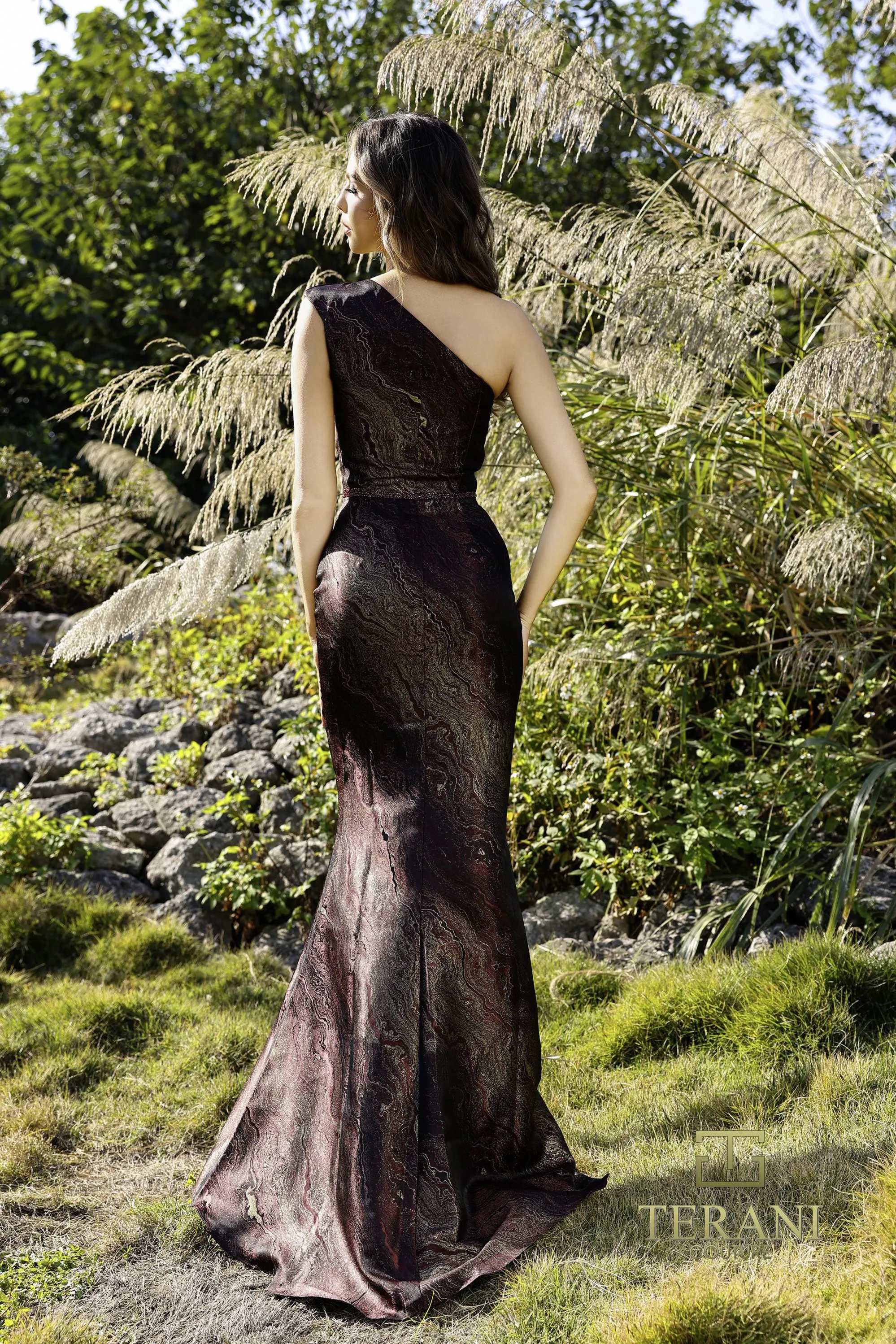 Terani Couture 252E5159