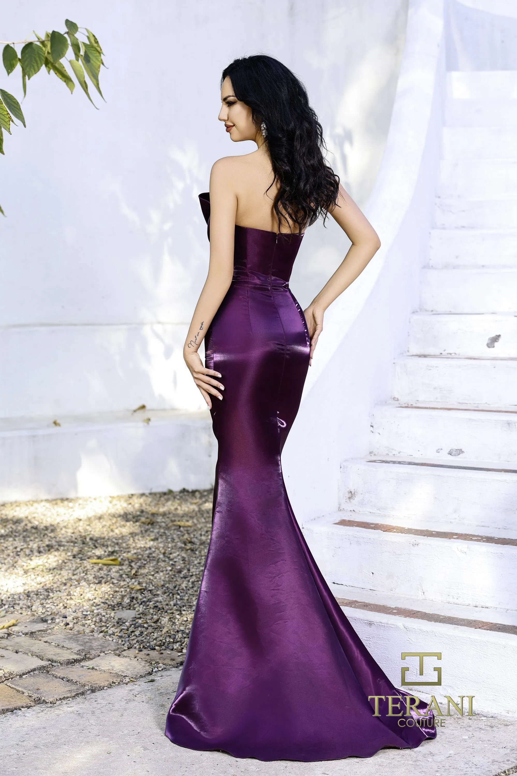 Terani Couture 252E5513